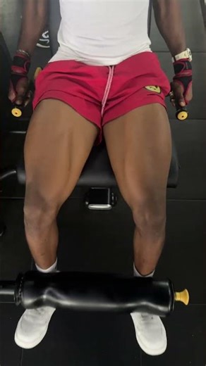 This is a leg stretch machine, super effective for thighs. #legrecovery #myleg #legstretch #fitness