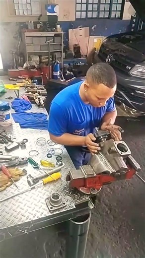 Installing the power steering system on an F1000 #powersteering #hydraulics #hydraulics