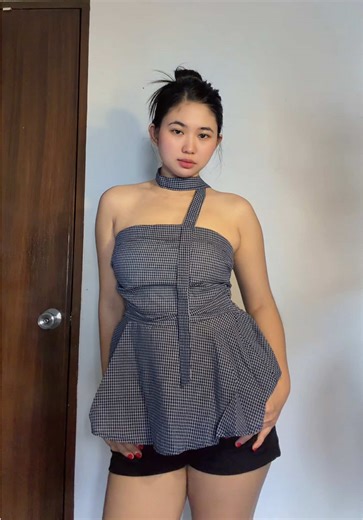 Stylish Tube Top Outfit Ideas for Everyday Wear