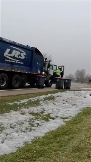 Python vs unspaced bins