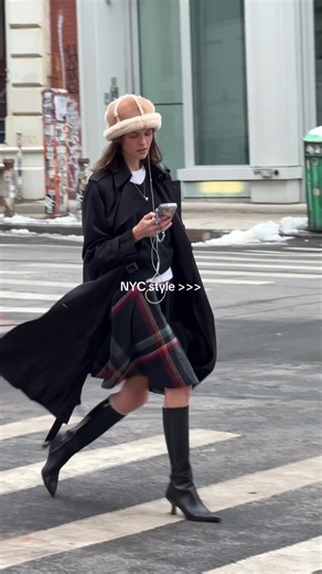 Warm Wool Skirts for Chic Winter Street Style