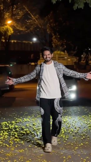 Dhanush S on Instagram: "Ma ma mass🔥 Vc: @puneethreddyy_ @prg_studio_blr #dance #night #reels #instagram #mass #trend"