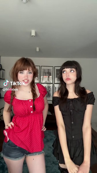 Super Freak: Stunning Outfit and Beauty Tips from Dila