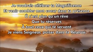 DANS LES PARVIS Gael Musique Paroles : Entre les colonnes, j’avance dans tes parvis, Le refrain du cœur céleste me ravit. Chargé de louanges au milieu des anges, devant l’ancien des âges, Dans les couloirs de la gloire je m’engage. Rien n’est aussi merveilleux que t’approcher, Et m’abreuver au milieu de tes rochers. Je viens m’accrocher loin de tout péché Devant la manne cachée Où le torrent de vie ne peut sécher. Je voudrais célébrer ta magnificence Et venir combler mon cœur dans ta présence. Ô