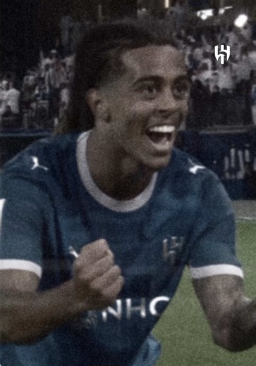 ‏Too quick. Too tricky. 🎩 #AlHilal #الهلال | alhilal