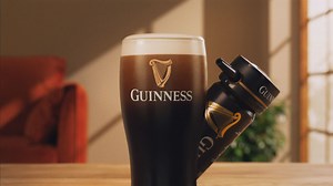 Guinness: Dancing Can • Ads of the World™ | Part of The Clio Network