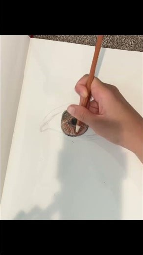 Drawing a brown eye
