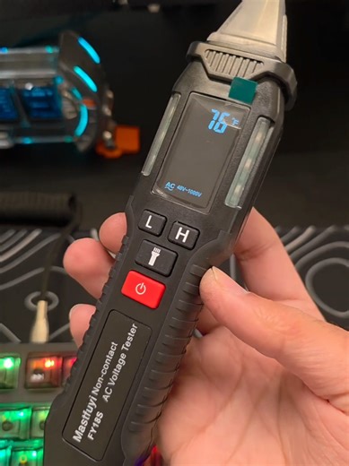 Stop guessing which wires are live and start testing safely with this dual-range non-contact voltage detector. It features a triple alarm system and built-in flashlight to make home electrical repairs way less stressful. #electrictips #toolsofthetrade #diyrepair #voltagetester #voltagedetector