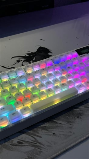 Kendz on Instagram: "Epomaker G84 Pro is gearing up for launch soon, get ready to experience a compact board with big performance.Hot-swappable mechanical switches, Gasket mounted build with five-layer sound-dampening, Silicone keycaps,Tri-mode connectivity: USB-C wired, Bluetooth 5.0, and 2.4 GHz wireless. Thankyou @epomakerkeyboard for sending me this keyboard before launch🤍 . . . . . . . . . #epomaker #pcsetup #desksetup #gamingpc #redsetup #rgb #gaming #pc #tablesetup"