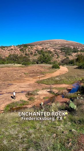 Enchanted Rock State Natural Area is one of my favorite hikes in Texas — you can find it in Fredericksburg, Texas! 🥾 Enchanted Rock is a 425-ft pink granite dome with trails, views, and plenty of Hill Country charm. 🍂 Here’s what you can do at the park: 🥾 Hike 11 miles of trails, including the popular Summit Trail with 360° views 🌌 Stargaze in an official International Dark Sky Park 🏕️ Camp under the stars or go rock climbing for more adventure 🦅 Spot wildlife and even tiny fairy shrimp hi