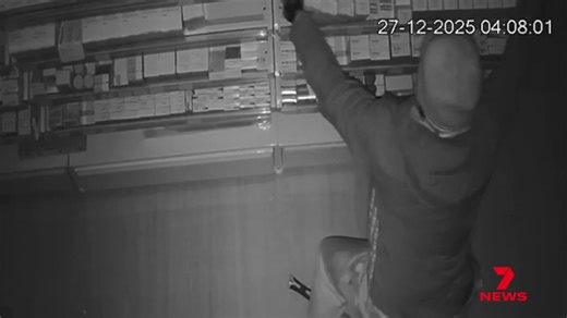 7NEWS Melbourne on Instagram: "Police are hot on the heels of thieves wanted for raiding multiple chemists across Melbourne's northern suburbs. The offenders took off with medication and perfumes, leaving an almighty damage bill behind. @phoebeworthley"