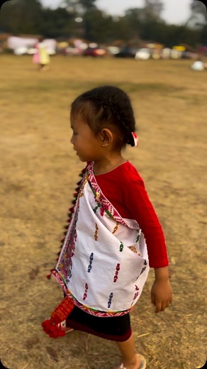 Seim Rongcheicho | The boyfriends and the girlfriends she reffers to is for male n female friends 🥰🥰🥰 but loves her smile #cutebaby #karbianglong #karbireels... | Instagram