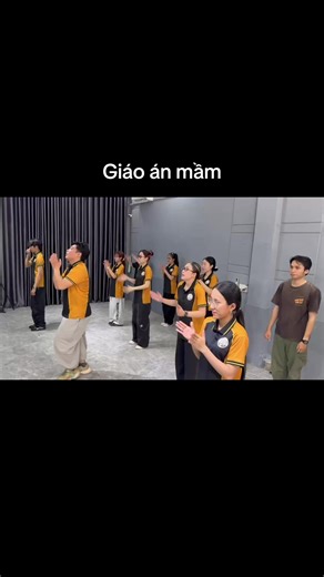 Thêm 1 bài mầm siêu dễ thương cho các bé yêuuuu #cauvongteam #Aerobiccauvong #TrungtamnangkhieuCauVong