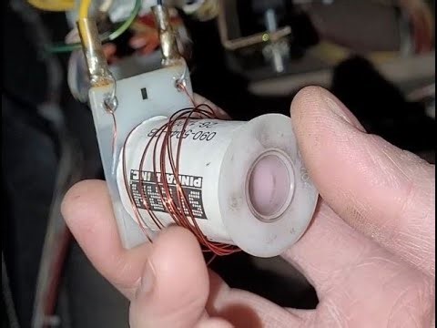 Terminator 3 Pinball. Repinning connectors to address a reset issue & VUK locking on.