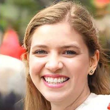 Deep Learning Application:(GANs)-StyleGAN2:Generating human faces