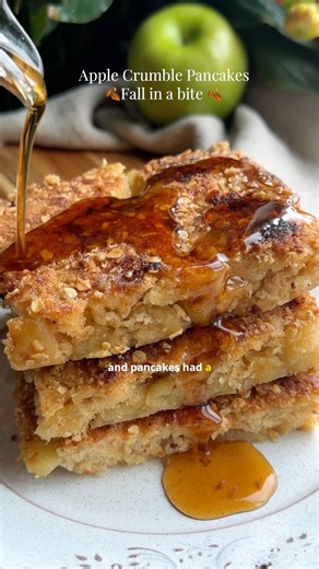 Apple Crumble Pancakes (sheet pan)