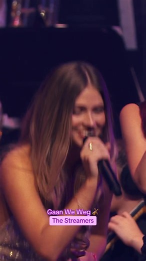 Gaan We Weg: Roxy Dekker, Ronnie Flex & MCTYPHOON Live