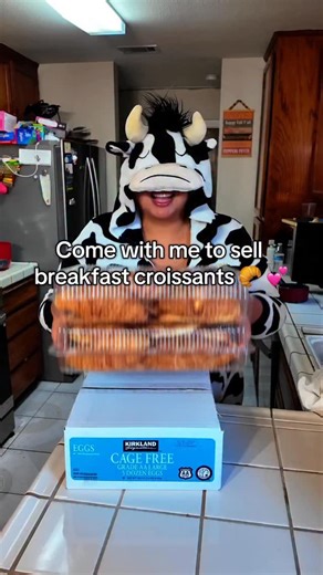 75K views · 3.1K reactions | If you were thinking about starting your journey in selling breakfast & need more guidance, I do have my Sell From Home Started Guide in my Bio on my Stan store  #breakfastcroissant #burritolady #breakfastburrito #sellingfoodfrommycar #sellingbreakfastburritos | Lovelysilviaaa19 | Facebook