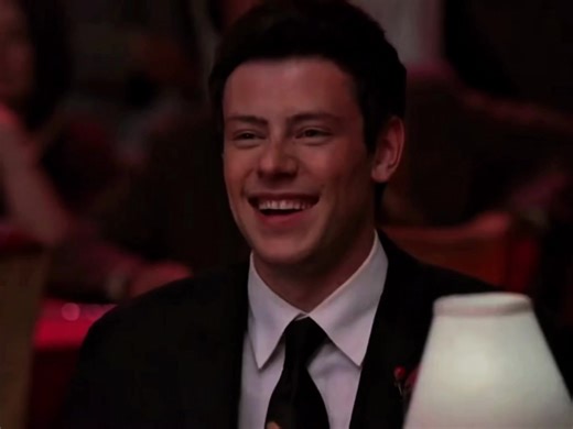 Glee Version Tribute to Cory Monteith