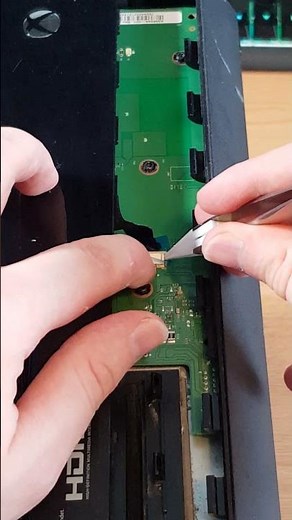 How to Remove Xbox One Ribbon Cable #Shorts