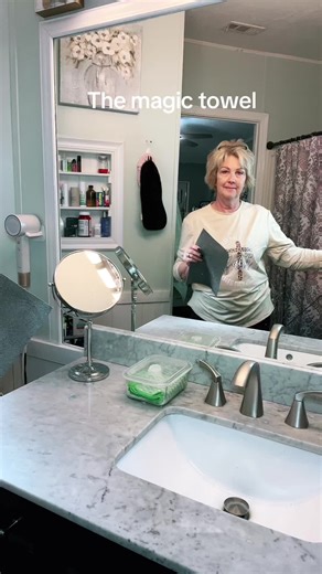 The Magic Towel: Eco-Friendly Cleaning Solution