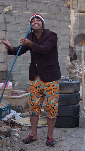 ‎SHAHIN PIRZADEH | شاهین پیرزاده‎ on Instagram‎: "😂😂 . . . #خنده #فان #یلدا #خندهدارترین"‎