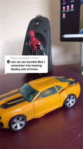 Reply to @deceptigod #superiorspiderman #bumblebee ##lozaus1 #stopmotion #marvel #foryoupage