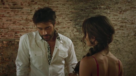 "Disfruta de los MEJORES MOMENTOS de todas las telenovelas que marcaron este 2025. Escenas llenas de romance, emoción, lágrimas, risas y momentos inolvidables que nos hicieron enamorarnos de cada historia. Cuéntanos: ¿Cuál fue tu telenovela favorita del año?" | Las Estrellas