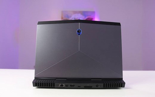 【YouTube科技】第三十三期 外星人Alienware 13R3笔记本电脑评测上手 #灯厂 #外星人