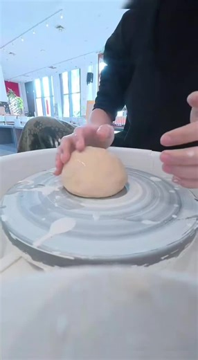 Mastering Porcelain Ceramics: Techniques and Tips
