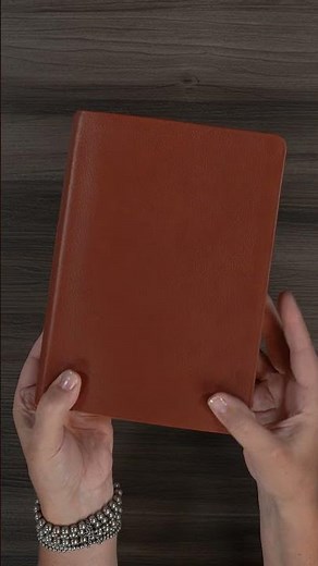 NLT Life Application Study Bible | brown leather | Discover how you can apply the Bible to your life
