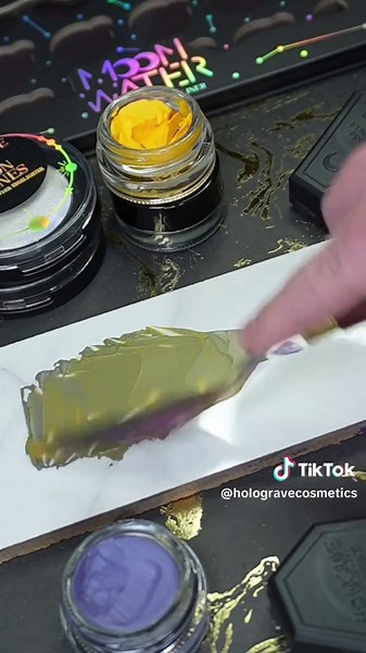 Avocado Colored Eyeliner Tutorial