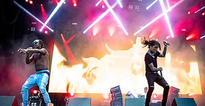 Rae Sremmurd Fan Rushes Stage, Gets Tackled Almost Instantly