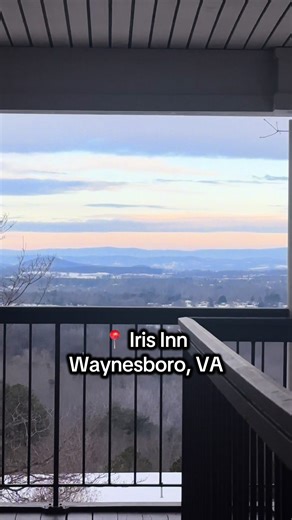 the perfect vacation spot it has an amazing view and everything you could need already on site. they have these individual rooms and cabins which would be perfect for couples! #hotelrecommendation #waynesboro #blueridgemountains #wheretostay #virginia