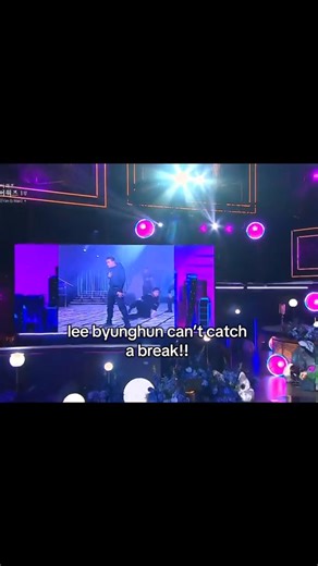 Yim Siwan making fun of Lee Byunghun at the #BlueDragonSeriesAwards2025 😭😭😭 | Kdrama Talks