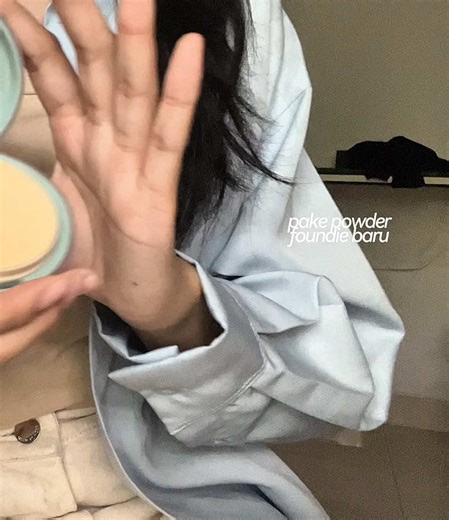 Wardah Powder Foundation: Velvet Finish for Flawless Skin