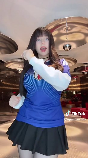 Blue Jersey Cosplay Ideas: How to Style a Favorite Blue Jersey