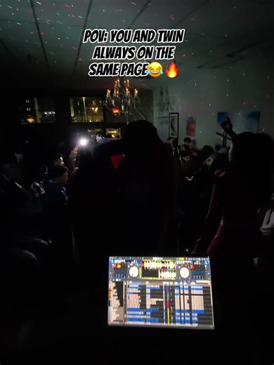 Always gotta drop in some dembow 😂🇩🇴🇩🇴 #dj #djlife #nyc #dembow #mix