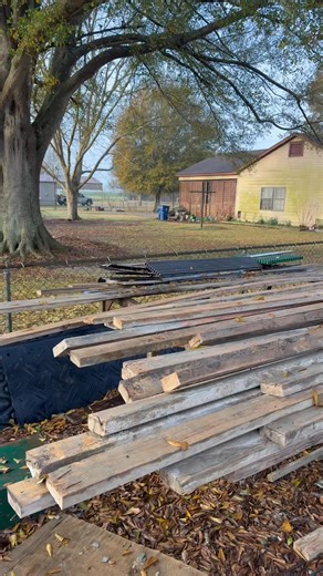 Happy Tuesday my people! Sewer systems are pulling out this morning over at Louisiana Sewer Solutions LLC! Give our knowledgeable staff a call today for your FREE quote or consultation. (337)458-8023 or (337)684-6206 | Louisiana Sewer Solutions LLC