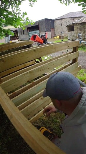 Building our composting system 🌱