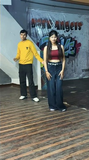 This song 🔥 Dance 🔥Live the vibe #dance #trending #shortsfeed #youtubeshorts #sheesha #song