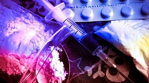 Geschichte der Drogen: von Tollkirsche bis Crystal