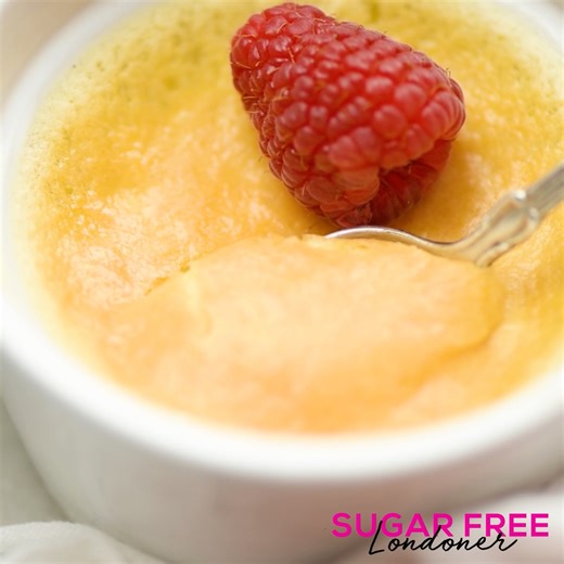 This is the best sugar free custard you'll ever taste. Incredibly creamy. | Sugar Free Londoner - Low Carb Recipes