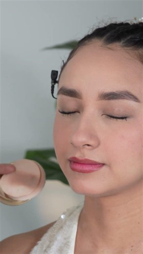 Get cozy with this ASMR Bridal Photoshoot #asmrrealperson #asmrrelaxing #bridalmakeup