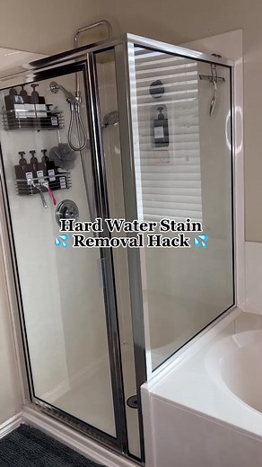 Effective Hard Water Stain and Soap Scum Removal for Glass Showers