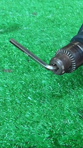 Unlock the secret to turning a basic drill into a versatile powerhouse by using a chuck key in an unexpected way that boosts your DIY projects | Ider Alves DIY | Facebook