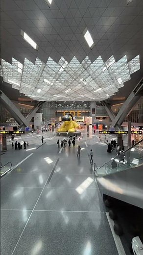 Inside Qatar's Mega Airport ✈️