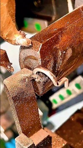 Demonstrating the manufacturing process of snap rings. #rings #iron #machine
