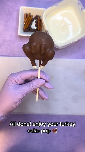 Turkey Cake Pop Tutorial for Thanksgiving