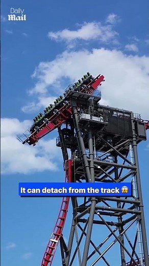 Roller coaster disconnects from track mid-air
